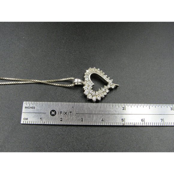18 Inch Sterling Silver Fancy CZ Gemstone Heart Love Pendant Necklace - Picture 6 of 7